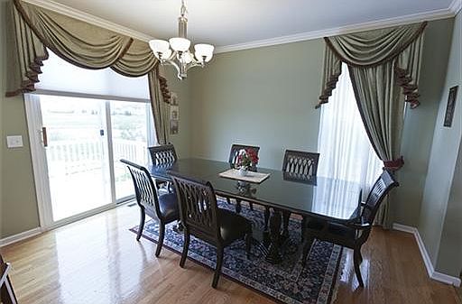3rd image of 516 E Buteo Dr