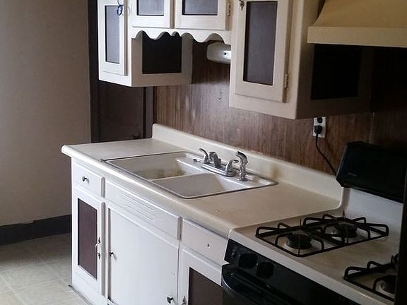 4th image of 603 W 6th Ave #B