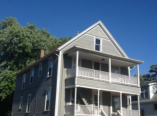 422 Krakar Ave, Joliet, IL 60432