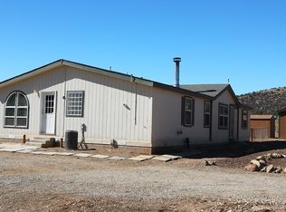 12264 Umtali Rd, Tehachapi, CA 93561