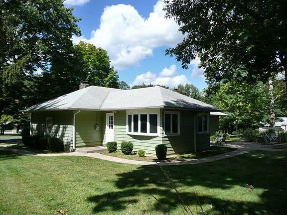 Another view of back of home