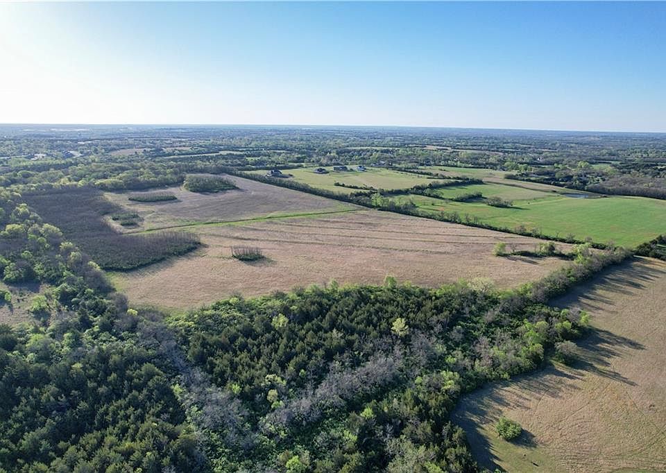 4821 SW Urish Rd, Topeka, KS 66610 Zillow