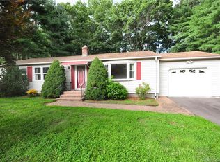 109 Quarry Brook Dr, South Windsor, CT 06074