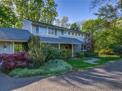 35 Abbey Pl, Yonkers, NY, 10701