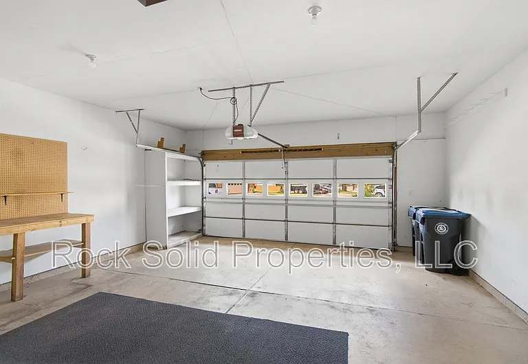 5416 Meadowbrook Dr — Photo 32