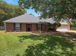 170 Pear Orchard Dr, Brandon, MS 39042
