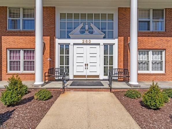260 Prospect Street, Unit 21, Westfield Town, NJ 07090