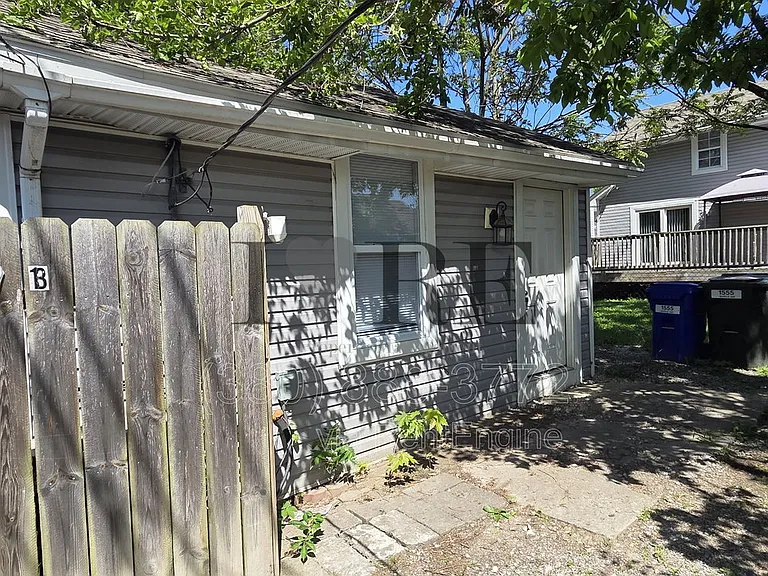 1555 Myrtle Ave — Photo 1