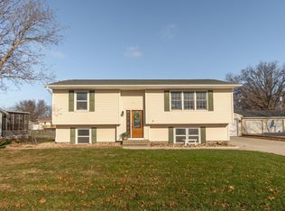 400 Mayme St, Dike, IA 50624