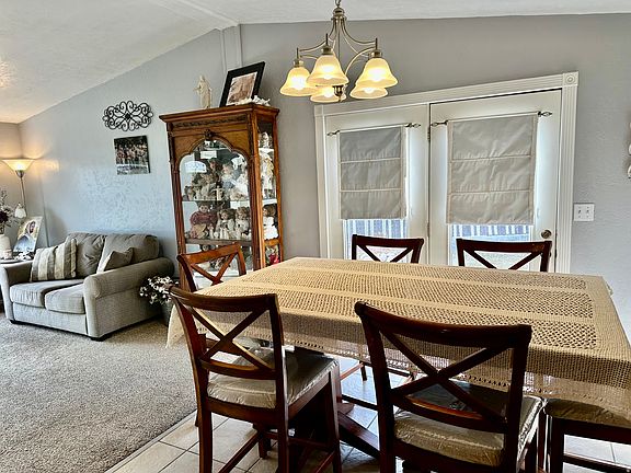 4th image of 2520 S 660 W