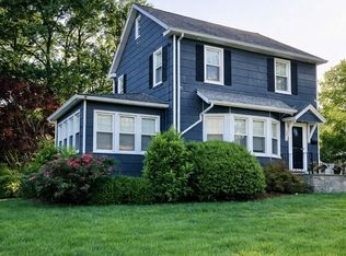 16 Robin Street, Ossining, NY 10562