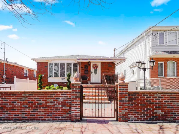 136 Bionia Ave, Staten Island, NY 10305