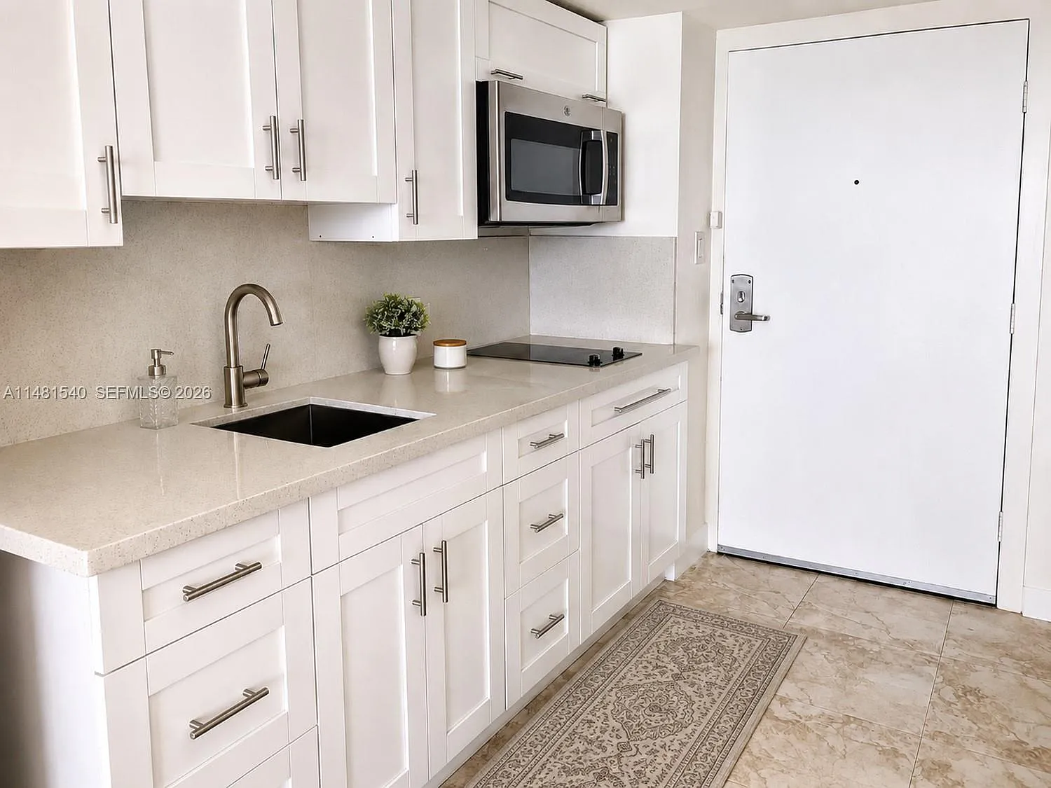 The Aventura Beach Club C — Photo 4