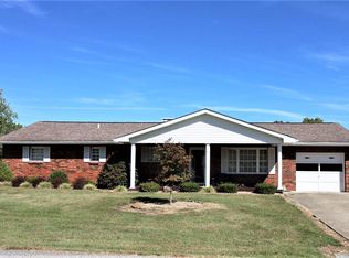 3011 Reed St, Flatwoods, KY 41139