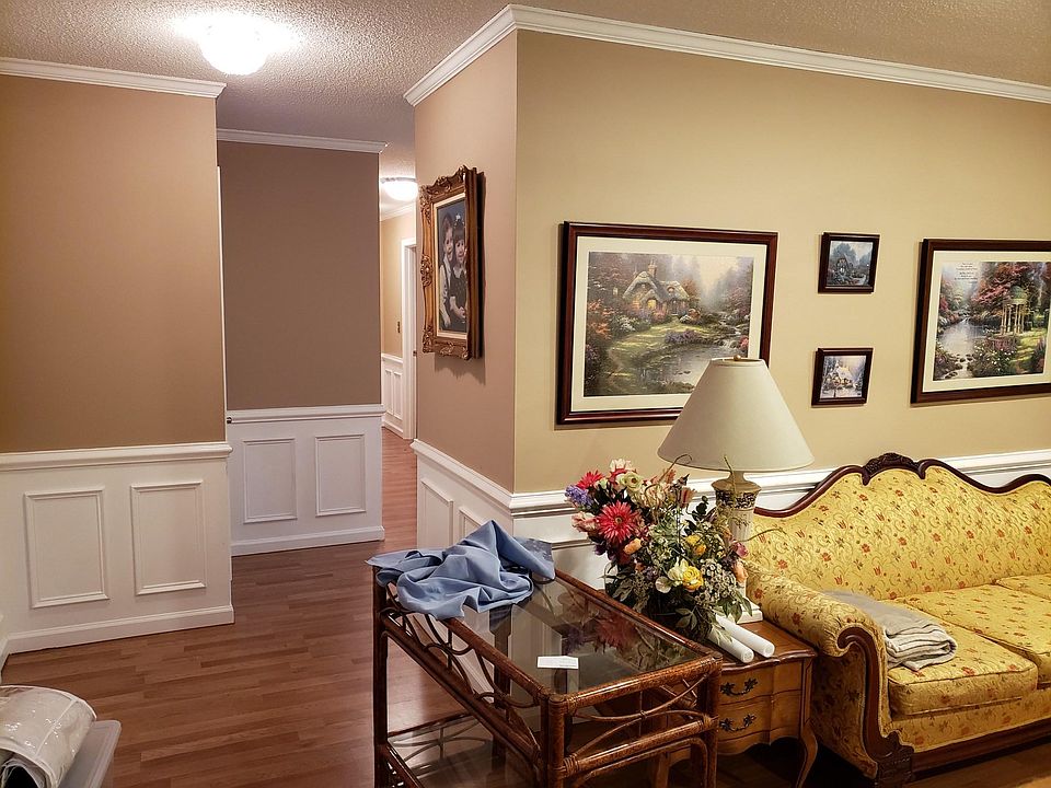 2nd image of 23 Blume Ave SE