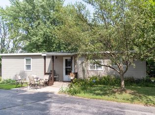 2425 Fischer Rd, South Beloit, IL 61080