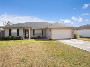 690 Fox Run Cir, Macclenny, FL 32063