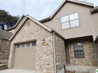 21 Moss Rock Dr #B, New Braunfels, TX 78130