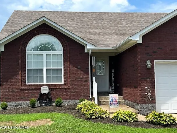 317 Madison Rae Blvd, Shepherdsville, KY 40165