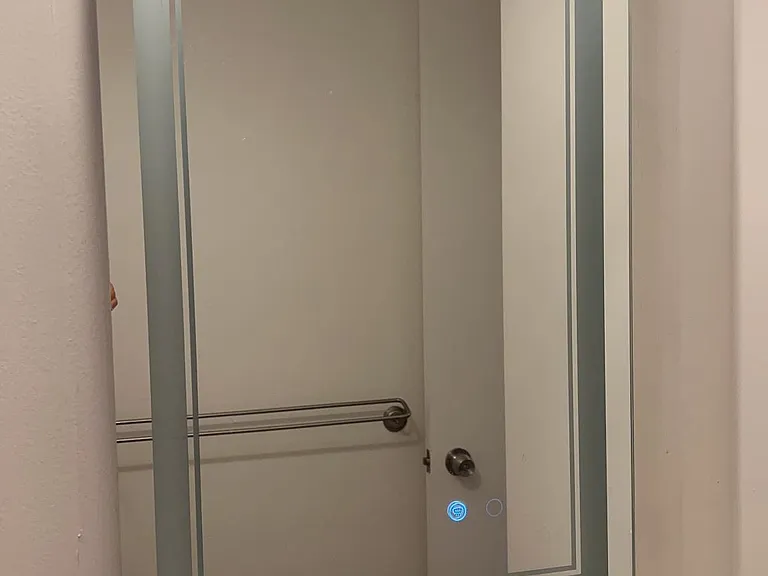 Bathroom mirror
