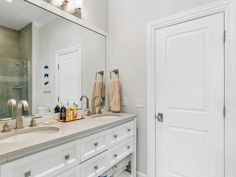 404 High Pond Ln — Photo 16