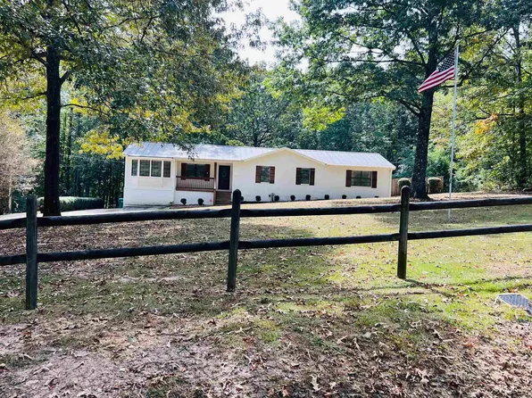 200 Upper Lake Tate Rd, Sylacauga, AL 35151