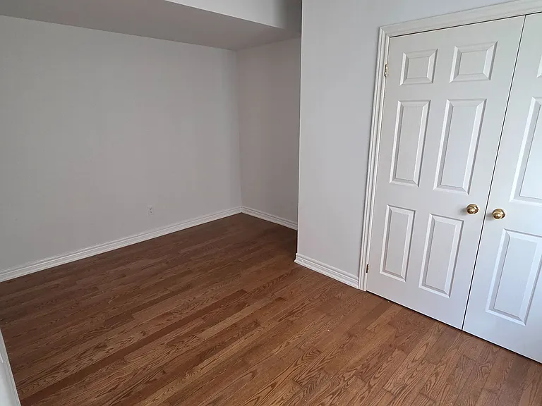 1898 Danforth Ave #302 — Photo 7