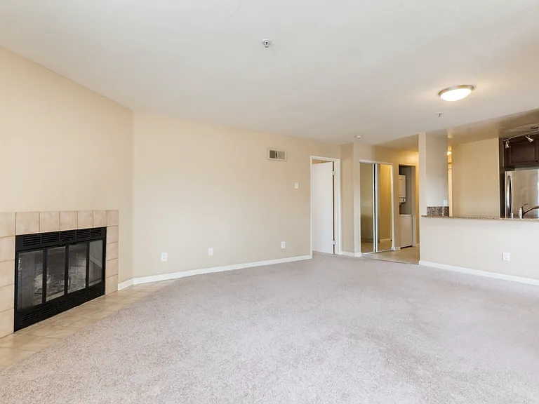 3550 Lebon Dr #6407 — Photo 11