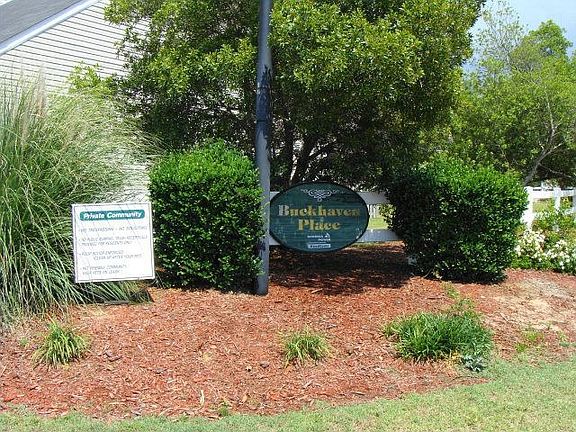3rd image of 2102 Buckhaven Dr