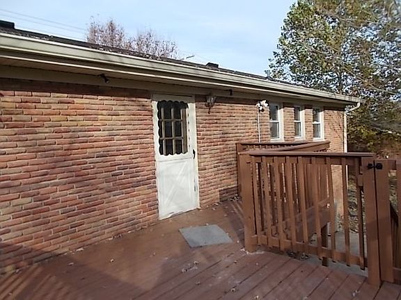 3rd image of 1148 Belvedere Dr