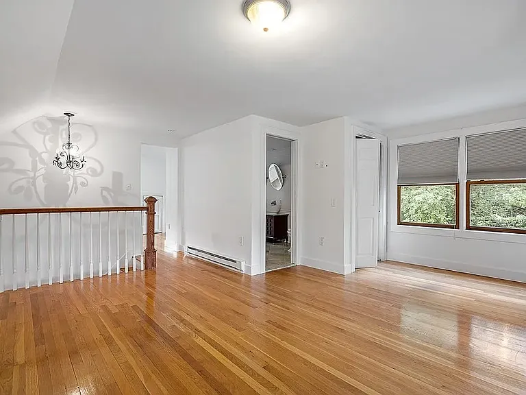 22 Longfellow Rd — Photo 13