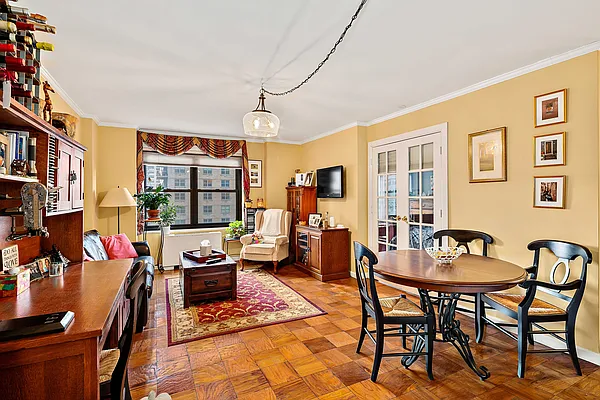 Sold by NYC Apartment Management Inc. | media 8