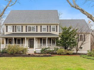 2 Davis Ln, Georgetown, MA 01833