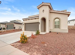 752 Sculcoates St, Horizon City, TX 79928