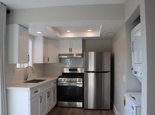 13945 Smoke Tree St APT 3, Hesperia, CA 92345
