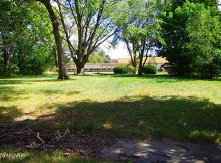 459 Packard St, Benton Harbor, MI
