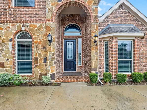 9805 Las Colina Ct, Fort Worth, TX 76179