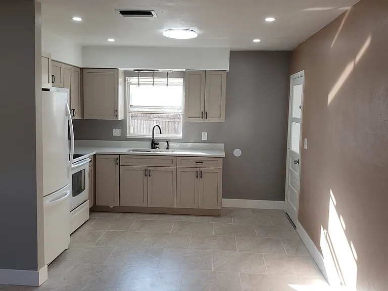 New Kitchen and Dining area.