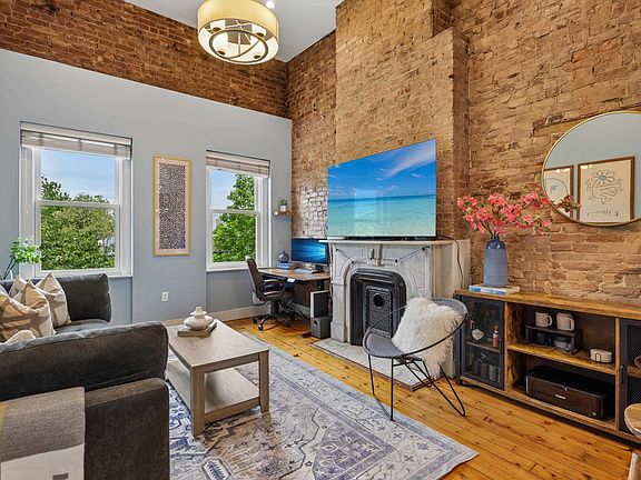 3rd image of 229 3rd St APT 4L