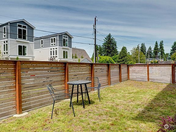 2nd image of 18322 1st Avenue NE #A