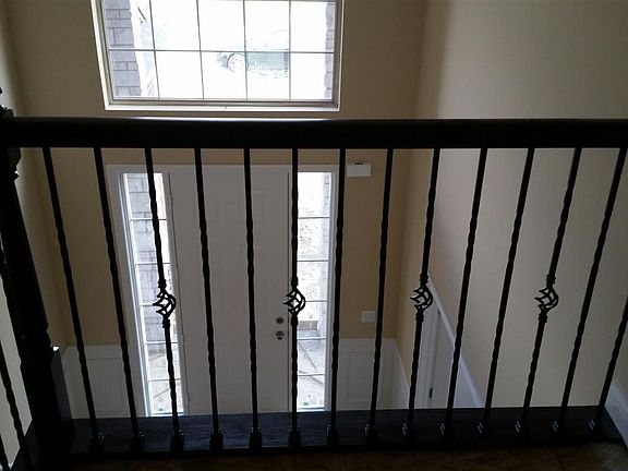 5th image of 3131 Ramzi Ln