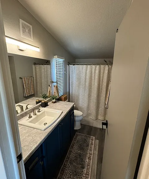 3860 E Mission Ln #1 — Photo 3