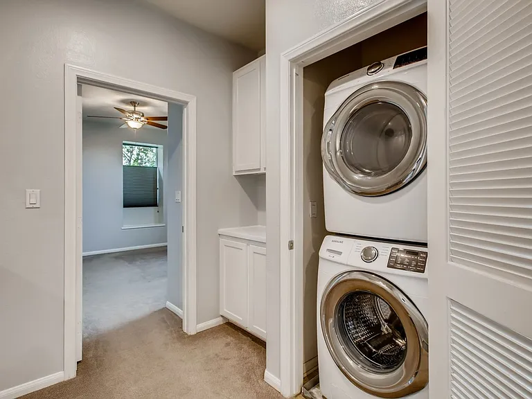 4300 Newton Ave #32 — Photo 21