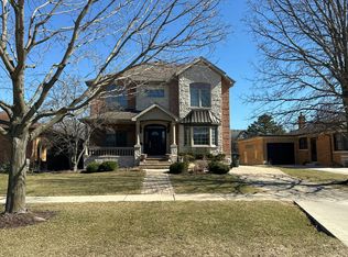 1207 S Linden Ave, Park Ridge, IL 60068