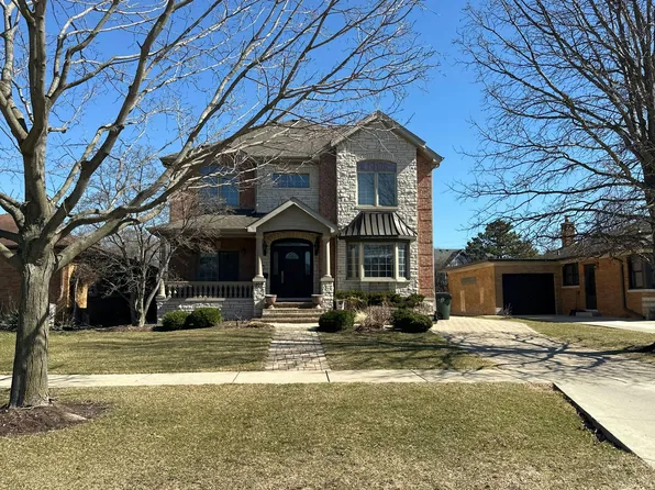 1207 S Linden Ave, Park Ridge, IL 60068