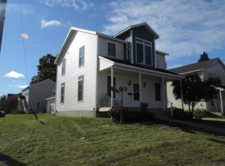 2111 Lakeshore Dr, Muskegon, MI 49441