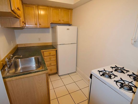 5th image of 2423 Blaisdell Ave #2431-B