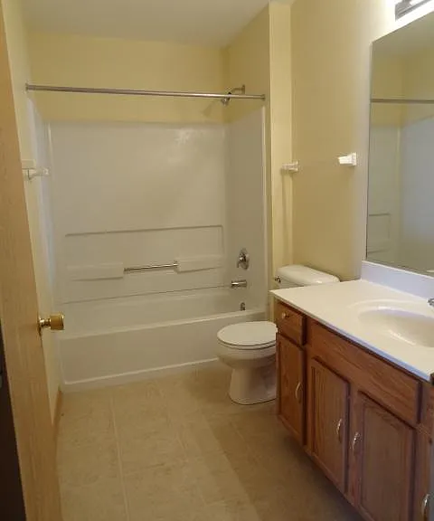 1431 Silverstone Dr — Photo 12