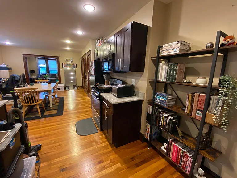 305 Belgrade Ave #3R — Photo 17
