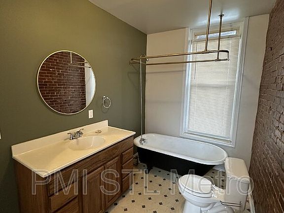 5th image of 2312 Texas Ave #1F